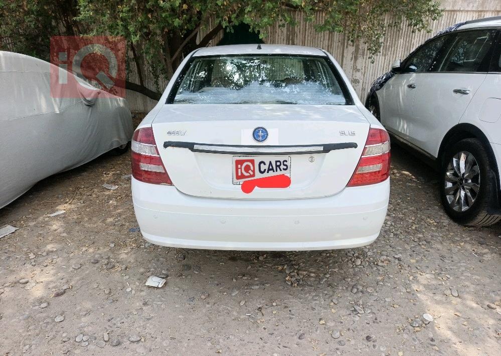 Geely Emgrand EC7